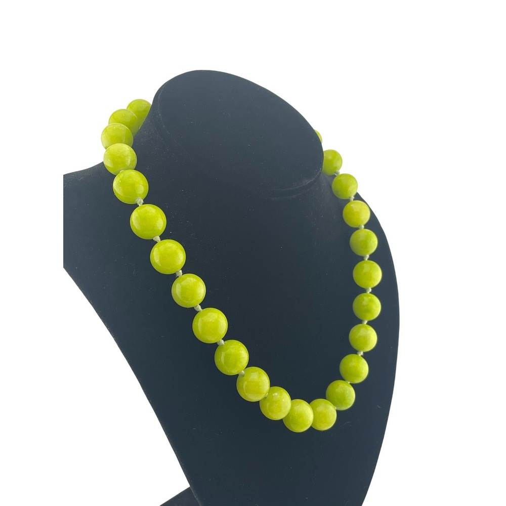 Statement Bead Necklace green chalcedony hand knotted runway jewelry 925 clasp - Picture 3 of 14